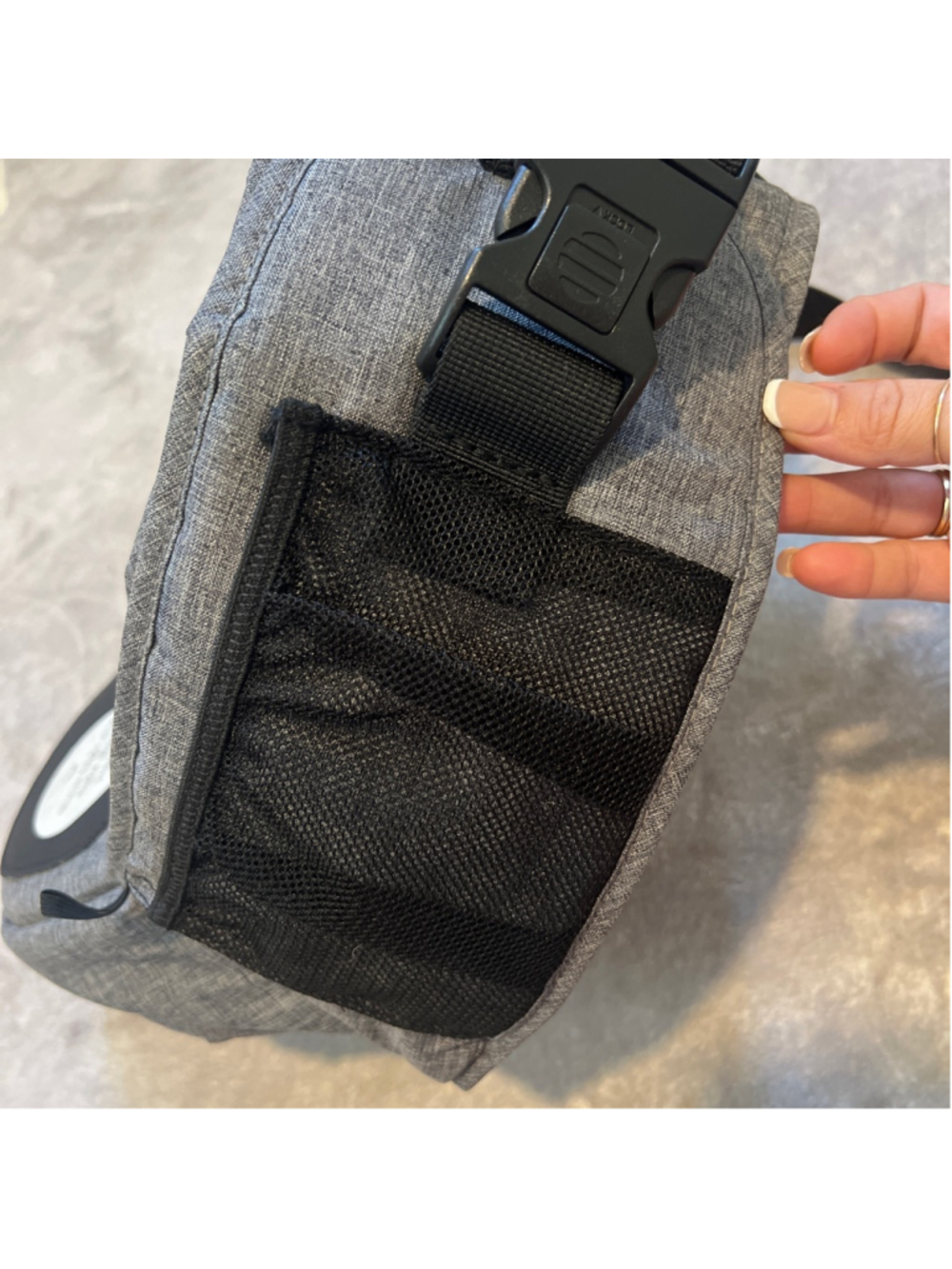 Women's Tushbaby Grey Baby Hip Carrier Bag One Size - Picture 9 of 13